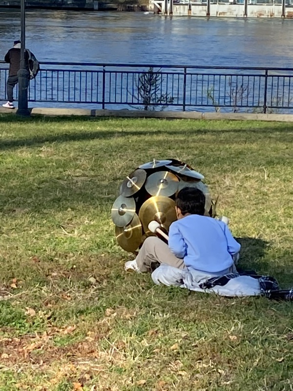 MIGGY BUCK Sounds from the East River 