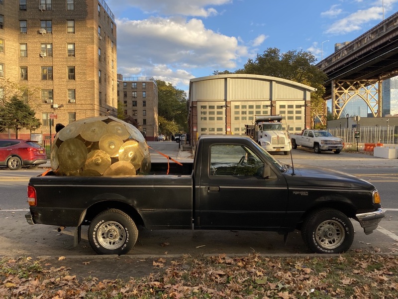 MIGGY BUCK Sounds from the East River 