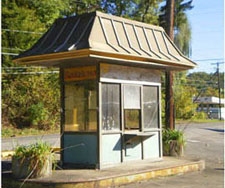 Roos' Habitat-Fotomat Tunnel