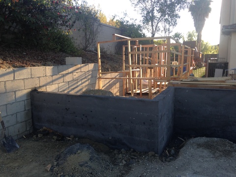 Planter board formed concrete/bathhouse mockup