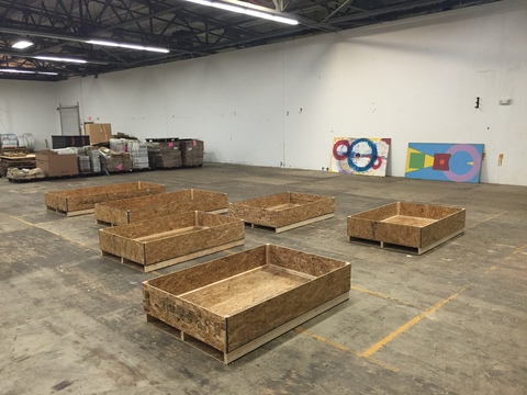 Shipping crates 