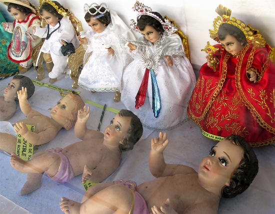 Fathers and Sons, Oaxaca Shops and Stalls