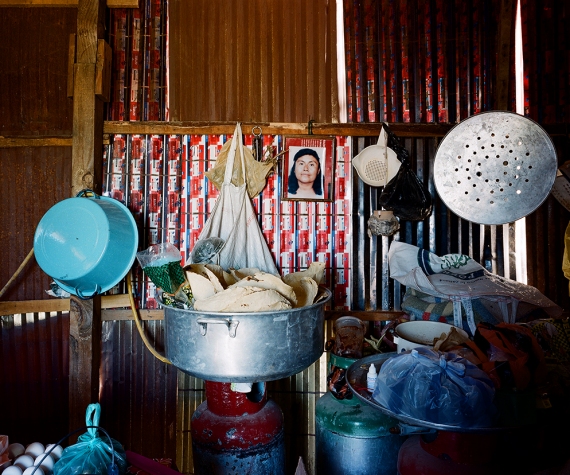 Casa de Lamina, Interior Outskirts