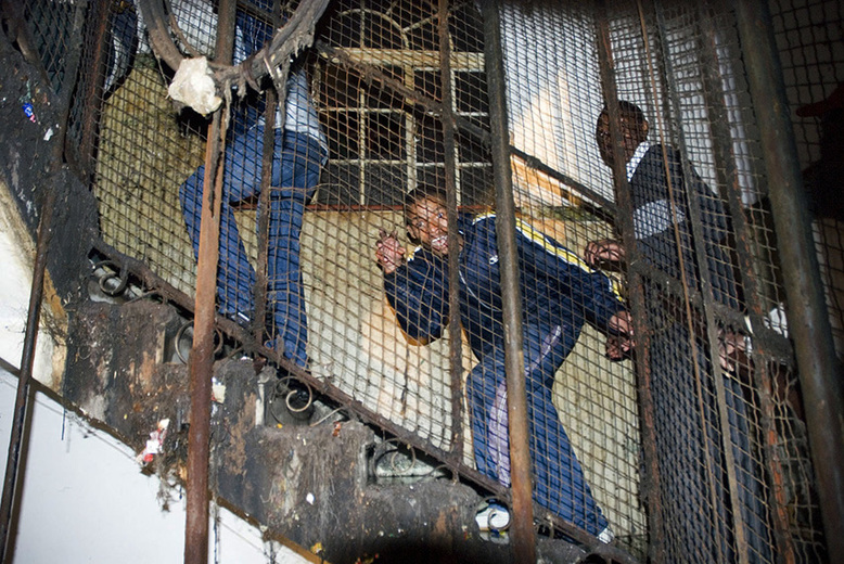 RICHARD MARK DOBSON Joburg- GEO Magazine NOT FOR SALE