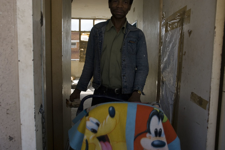RICHARD MARK DOBSON Joburg- GEO Magazine NOT FOR SALE