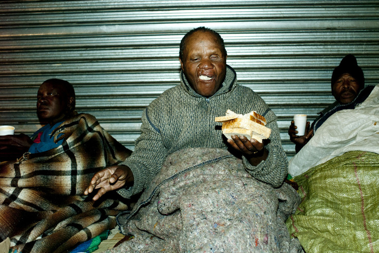 RICHARD MARK DOBSON Joburg- GEO Magazine NOT FOR SALE