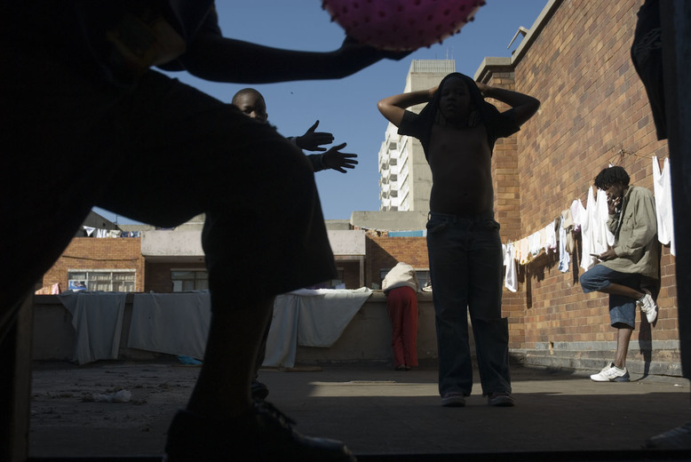 RICHARD MARK DOBSON Joburg- GEO Magazine 