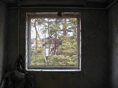 Sarah Iremonger Stolzenhain Windows 2003 Photograph taken with a video camera