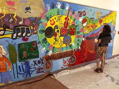 Shawn Turung                            multi media fine art Youth Mural / Teaching Artist Garfield Middle School