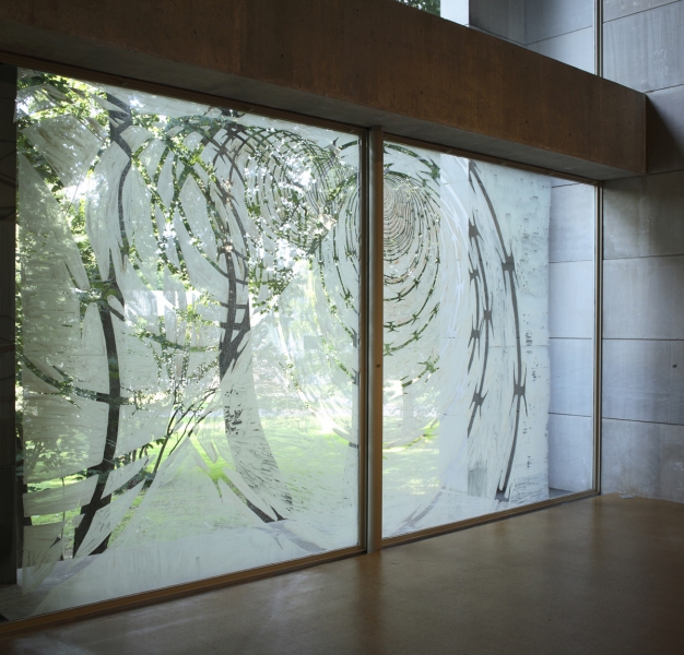  "home lands: fences, portals, tangles" 2004-2007 gouache on glass