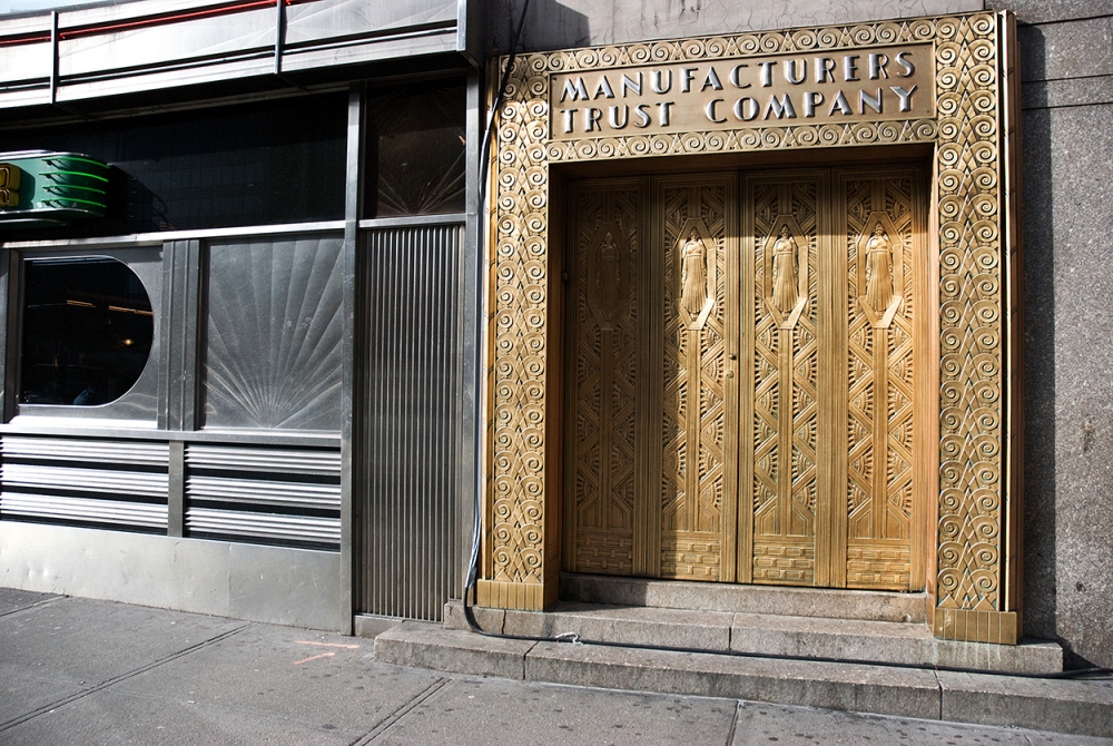 Manufacturers Trust Company at 8th Ave. & 34th Street The Daily Drip