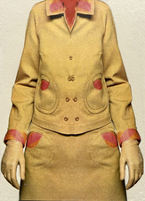 S U S A N   R .   J O H N S O N Symmetrical Bodies: Les Célèbres, The Curiouser, and The Headless Woman 
