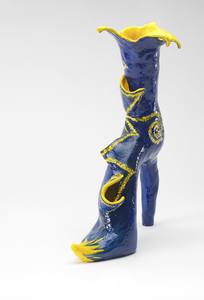  High-heeled shoe sculpture Stoneware, resin, oil paint
