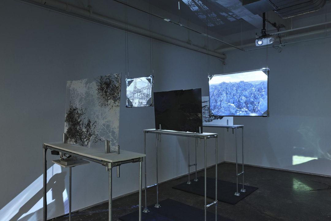 Tomoko Amaki Abe Installation Glass, Cotton Organza, Pipes, Video projection